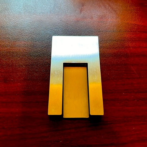 Collapsible Silver Cigar Stand (cigar not included) - Picture 3 of 3